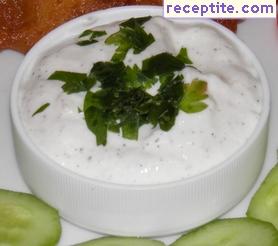 Arabic milky garlic sauce