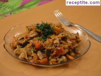 Mushrooms with vegetables