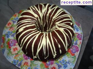 Cocoa sponge cake with jam