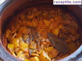 Pork stew with potatoes