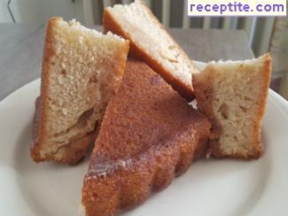 Chocolate sponge cake with chocolate icing Chocolate sponge cake with chocolate icing