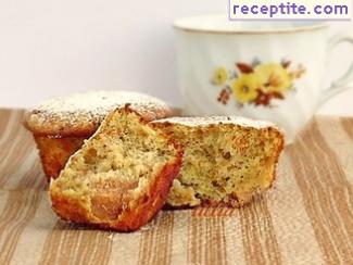 Sponge cakecheta with fruit compote Sponge cakecheta with fruit compote