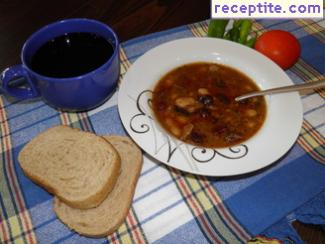 Stew of pork and beans Stew of pork and beans