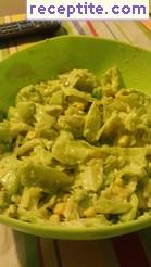 Green salad with eggs and sauce