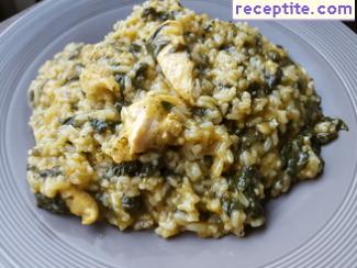 Chicken with rice and spinach